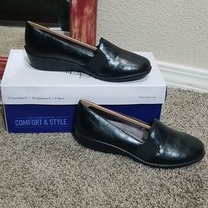 Lifestride Isabelle flat loafer-Never worn